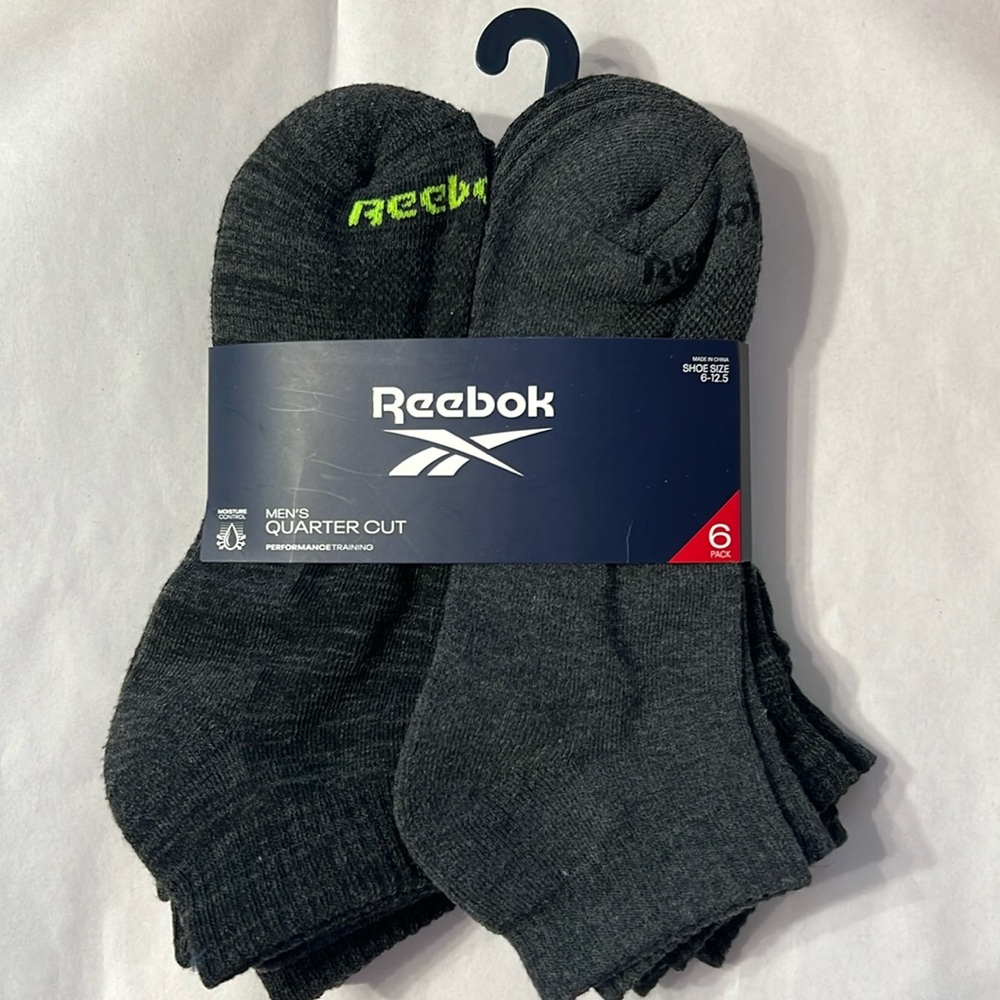 NWT-Reebok Men’s Quarter Cut Socks